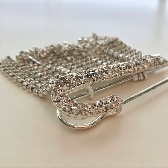 🆕 SEREFINA Rhinestone Safety Pin Brooch - Picture 4 of 6